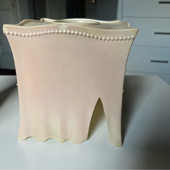 *SOLD* Vintage Chic Bathroom Decor - Set of 3 - Picture 8 of 8